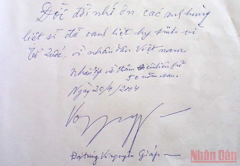 Đại tướng về thăm lại chiến trường xưa -0