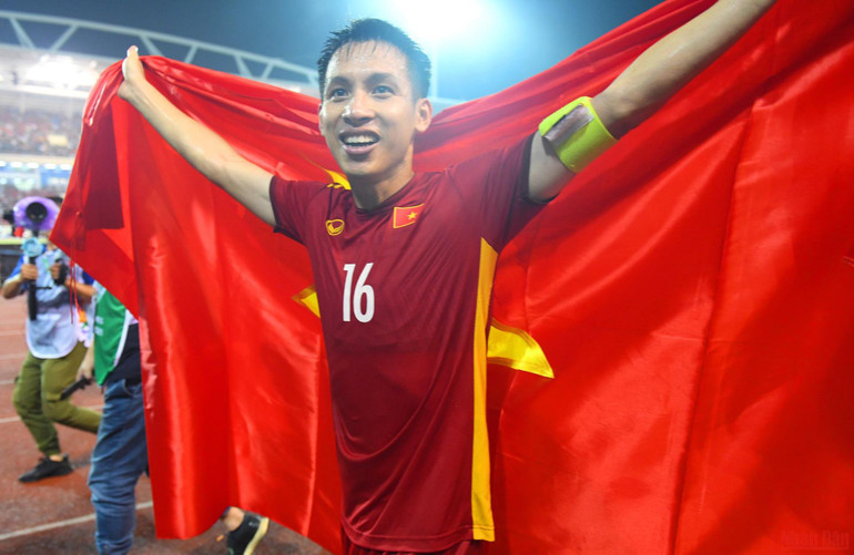 Khoảnh khắc tuyệt vời tại lễ trao Huy chương Vàng bóng đá nam SEA Games 31 -0
