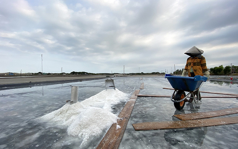 Xã đảo trong lòng phố -0