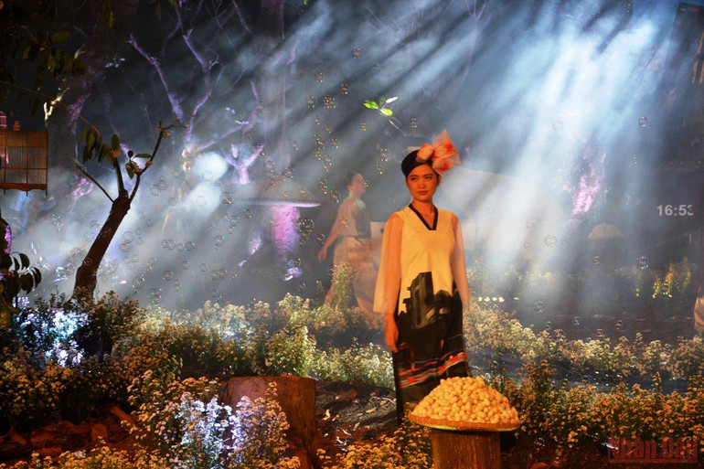 Bệnh viện Quân y 175 tổ chức lễ cưới cho 20 cặp đôi là cán bộ, nhân viên của bệnh viện -0