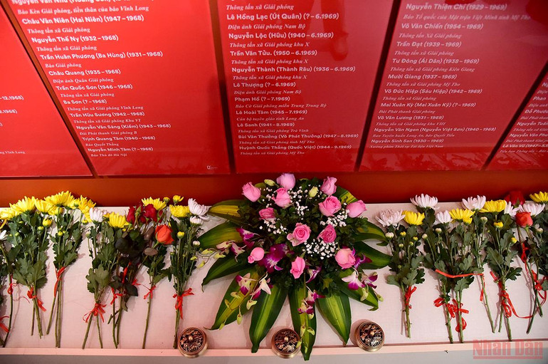 Trưng bày chuyên đề “Một đội ngũ cách mạng, một sứ mệnh vẻ vang” -0