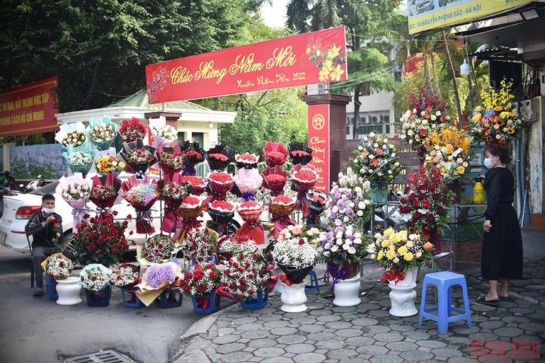 Thị trường quà tặng Valentine 2022: Đa dạng sản phẩm, mua sắm online lên ngôi -0