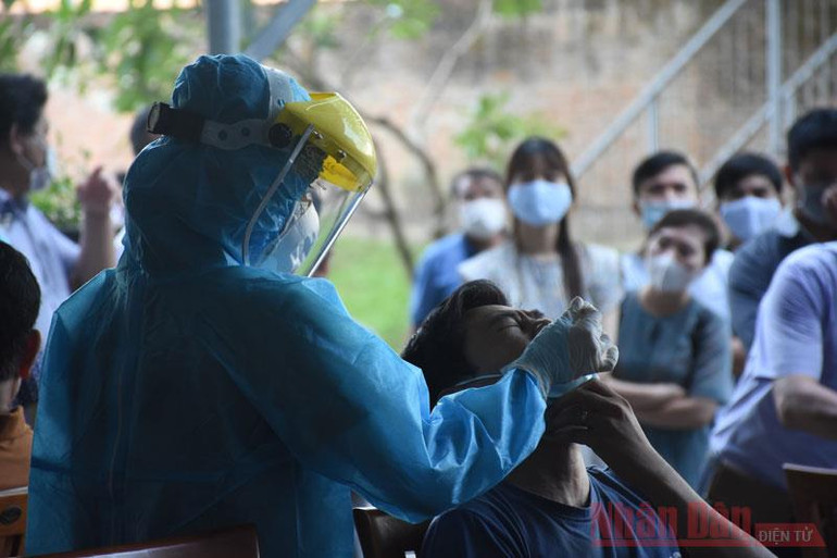 Đà Nẵng giãn cách xã hội 4 phường theo Chỉ thị 16 từ ngày 17/7 -0