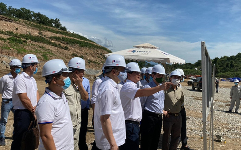 Lãnh đạo Bộ Giao thông vận tải thị sát, kiểm tra thi công dự án đường cao tốc Cam Lâm-Vĩnh Hảo. Gỡ “điểm nghẽn” trong thi công đường cao tốc Cam Lâm-Vĩnh Hảo -0