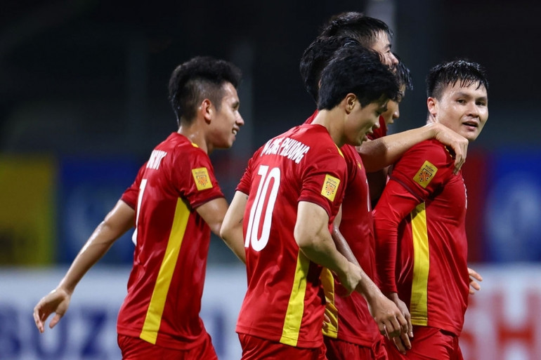 Thắng 3-0 Malaysia, Việt Nam vươn lên dẫn đầu bảng B -0