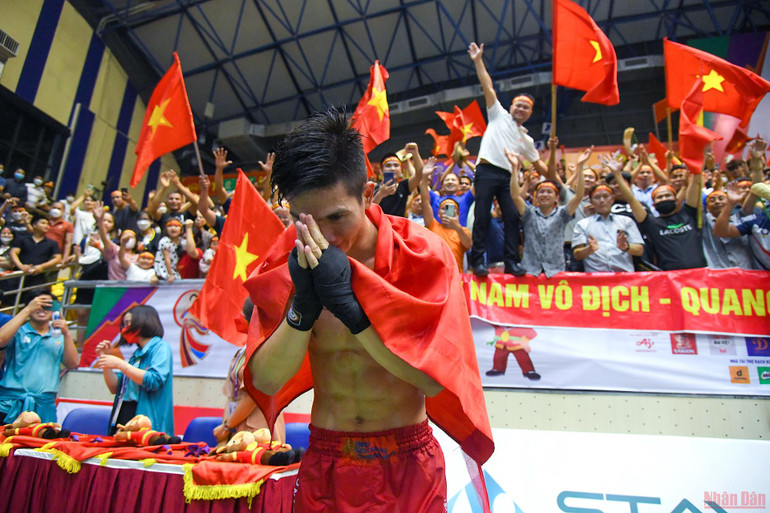 Kick boxing giành thêm năm huy chương vàng giúp Việt Nam dẫn đầu bảng tổng sắp SEA Games 31 -0