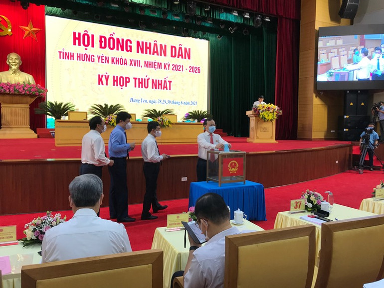 HĐND tỉnh Hưng Yên bầu các chức danh HĐND tỉnh và UBND tỉnh (ghép) -0