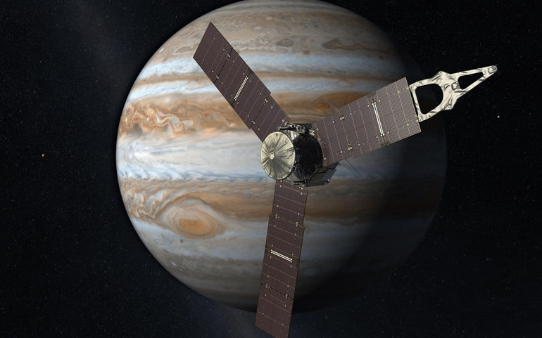 Juno sẽ lao vào sao Mộc khi kết thúc sứ mệnh của nó vào tháng 7-2021. Ảnh: NASA / JPL-Caltech. Những cột mốc chinh phục vũ trụ trong năm 2021 -0