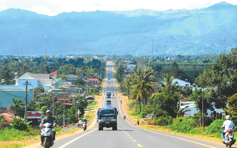 Kết nối hạ tầng giao thông Nam Trung Bộ-Tây Nguyên -0