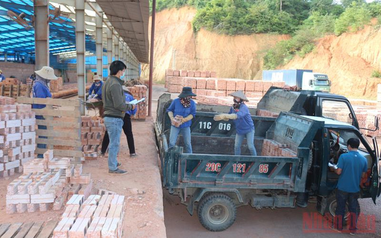 Cần kiểm tra quy trình sản xuất gạch tuynel ở Bắc Kạn -0