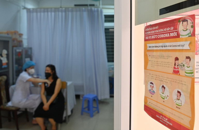 Triển khai tiêm vaccine phòng Covid-19 trên diện rộng tại Hà Nội -0