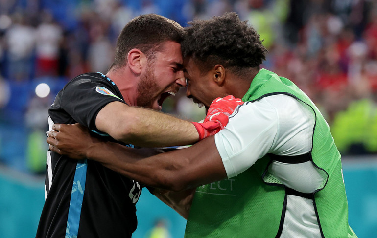 Những hình ảnh ấn tượng tại tứ kết EURO 2020 -0