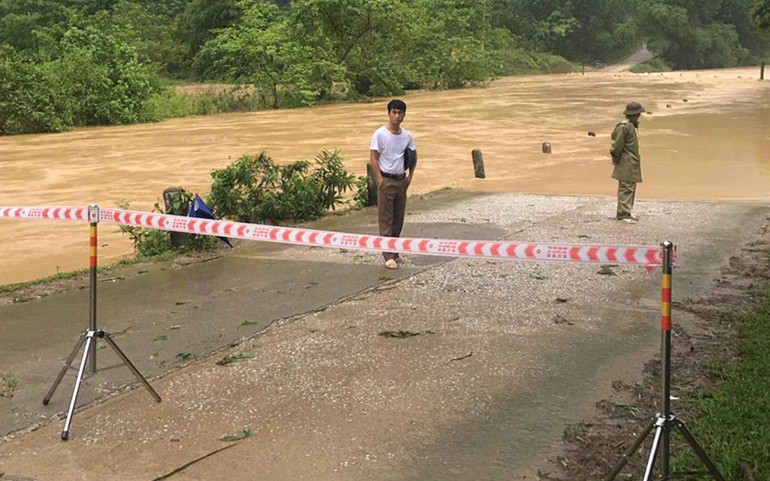 Mưa lũ gây nhiều thiệt hại tại các tỉnh Đông Bắc Bộ -0
