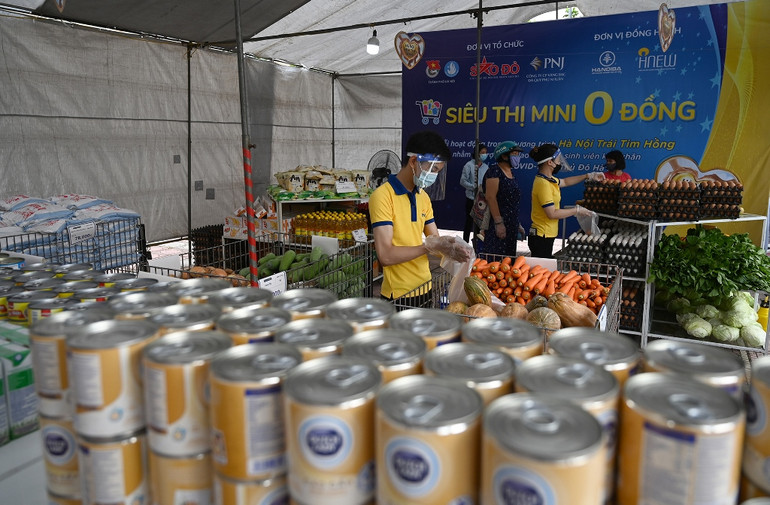 Tiếp sức người hoàn cảnh khó khăn trong những ngày giãn cách -0