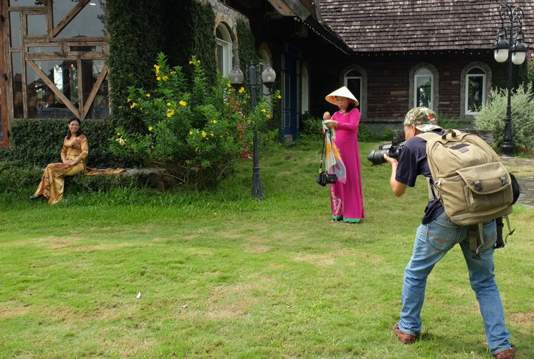 Những phụ nữ truyền cảm hứng sống tích cực và lạc quan -0