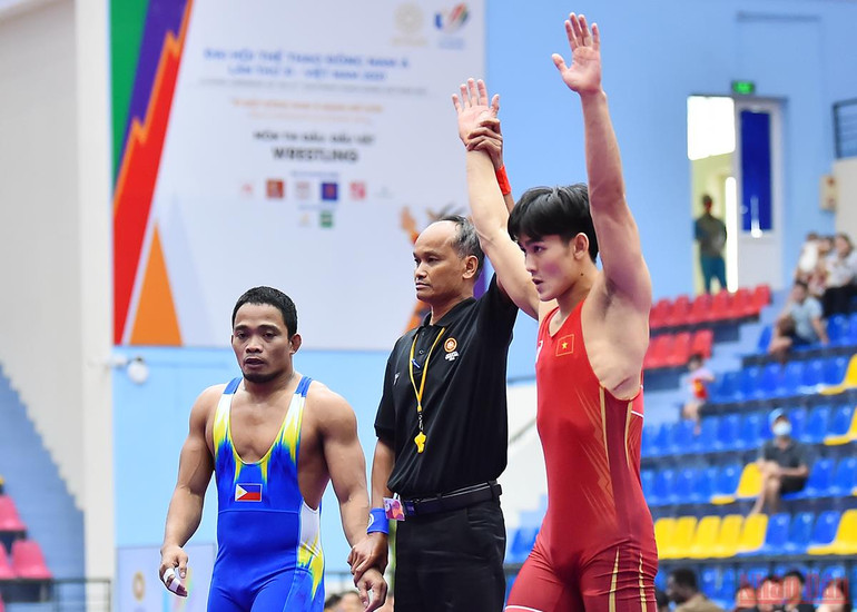 Đội tuyển vật Việt Nam chiến thắng áp đảo tại SEA Games 31 -4