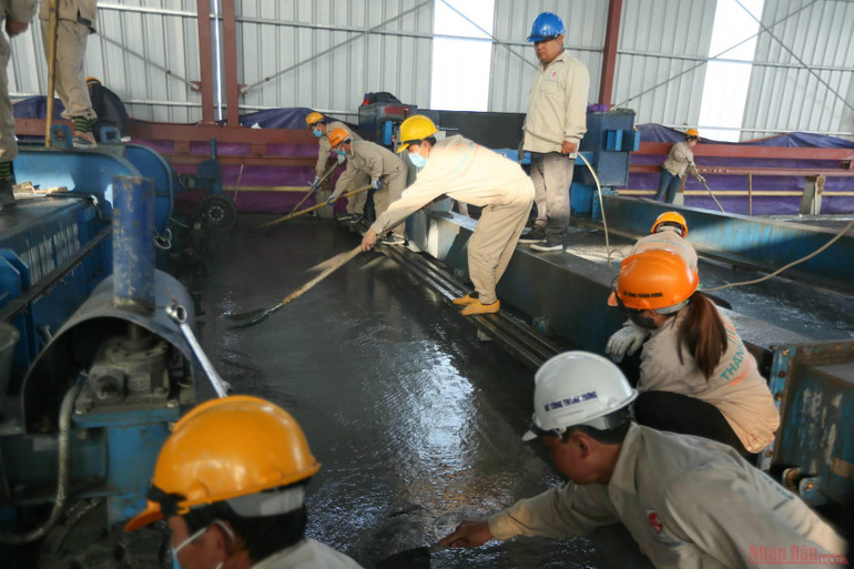 Dự kiến hoàn thành sửa cầu Thăng Long vào 31-12 -0