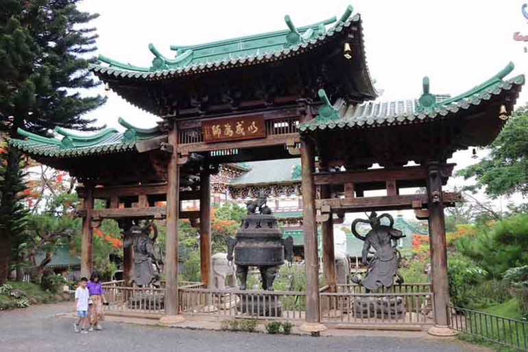 Cảnh sắc chùa Minh Thành. Chùa Minh Thành đẹp cổ kính giữa lòng phố núi Pleiku -1