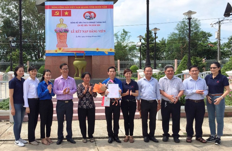 Chuẩn y Ban Chấp hành Đảng bộ Saigon Co.op -0