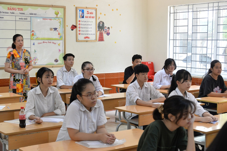 Học sinh Hà Nội chuẩn bị cho Kỳ thi lớp 10 THPT -0