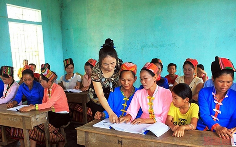 Để chính sách của Đảng, Nhà nước đến gần với dân tộc thiểu số và miền núi -0