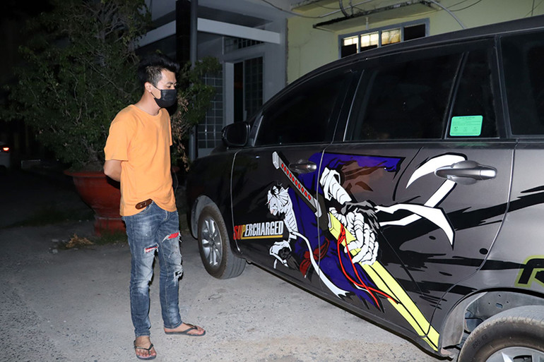 Tạm giữ 12 đối tượng trong vụ dùng súng giải quyết mâu thuẫn ở Đồng Nai -0