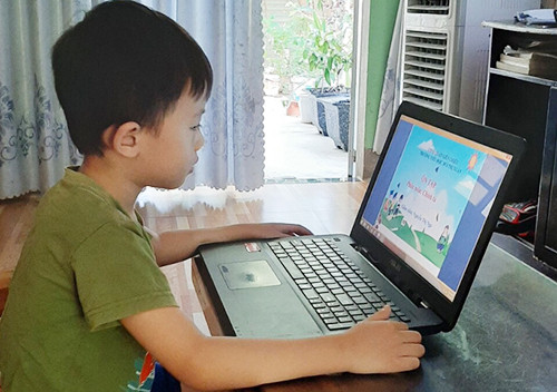 Các khóa “trại hè online” chưa thật sự hiệu quả, nên phụ huynh cũng không mấy “mặn mà”. 14_1-1622192606152.jpg