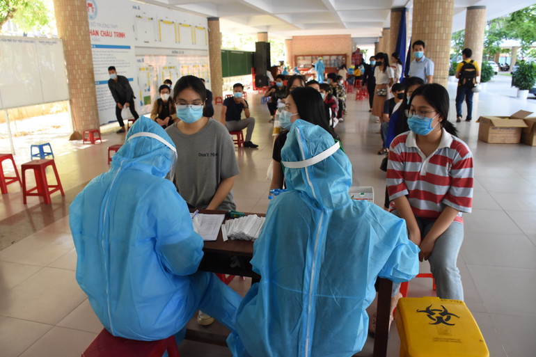 Chỉ thị mới của Đà Nẵng về phát triển kinh tế - xã hội, bảo đảm quốc phòng, an ninh, kiểm soát dịch bệnh Covid-19 -0