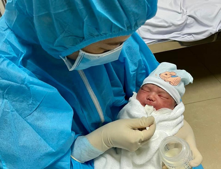 Những tiếng khóc mang tên hy vọng -0