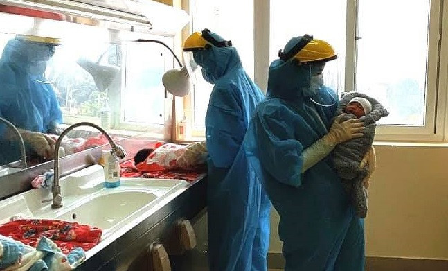 Những tiếng khóc mang tên hy vọng -0