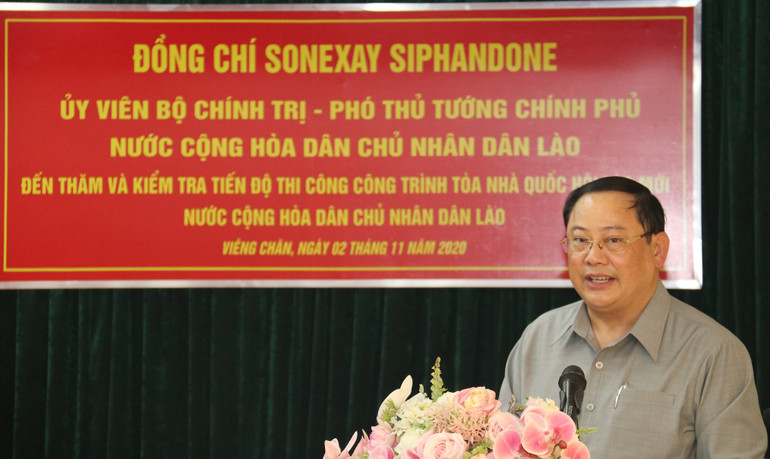 Phó Thủ tướng Lào thăm, kiểm tra tiến độ thi công Nhà Quốc hội Lào mới -0