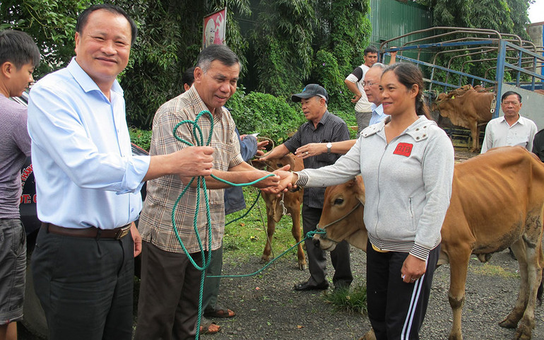 Đắk Lắk vận động được hơn 72,7 tỷ đồng hỗ trợ hộ nghèo -0