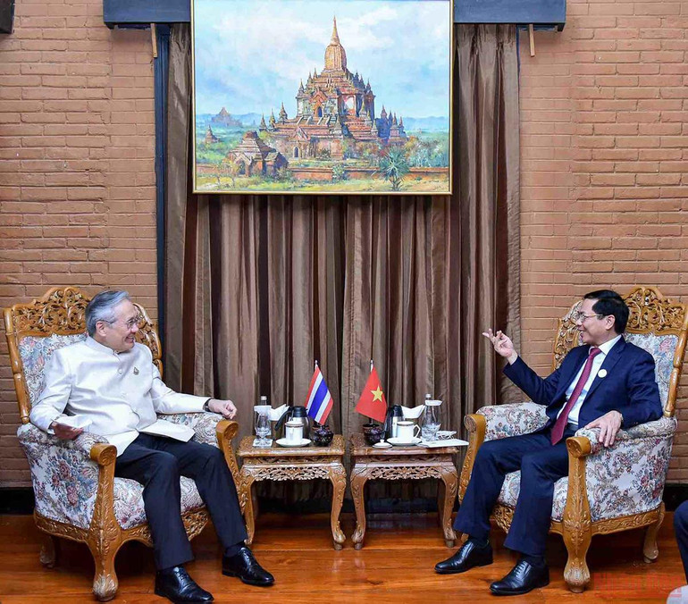 Bộ trưởng Ngoại giao Bùi Thanh Sơn gặp Phó Thủ tướng, Bộ trưởng Ngoại giao Thái Lan. Đẩy mạnh hợp tác giữa Việt Nam với Lào, Thái Lan và Campuchia -0