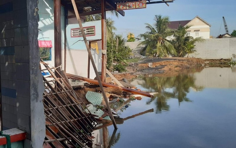 Khấn cấp ứng phó sạt lở bờ sông khu vực đồng bằng sông Cửu Long -0