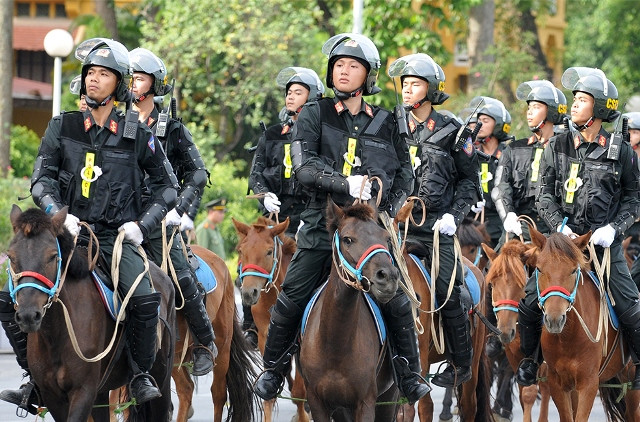 Ra mắt lực lượng Cảnh sát cơ động Kỵ binh ảnh 5
