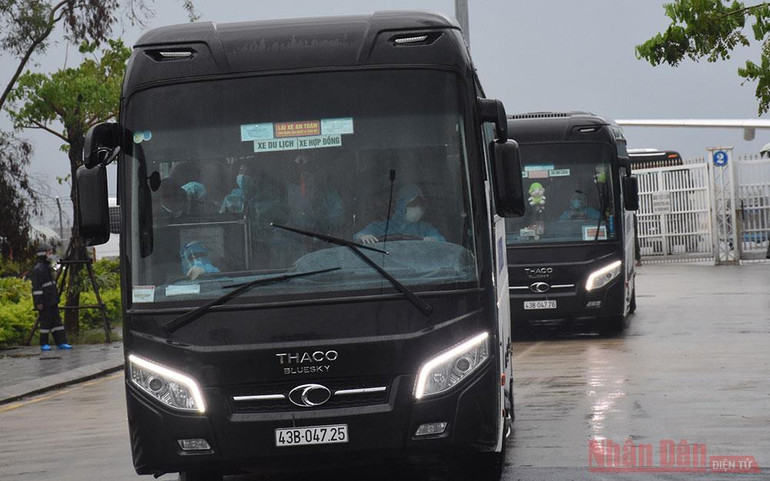 Đà Nẵng tiếp nhận cách ly 290 công dân về từ Hàn Quốc -0