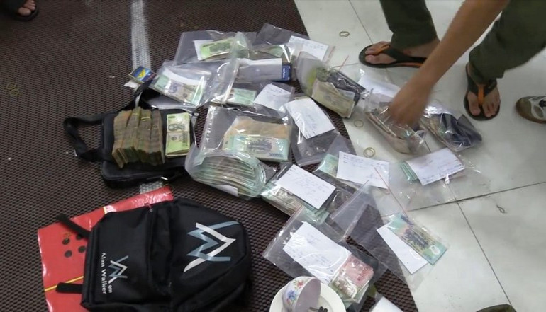 Xóa tụ điểm đánh bạc tại Bình Dương -0