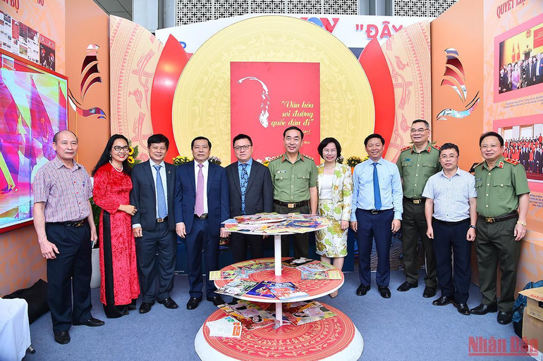 Lễ bế mạc Hội Báo toàn quốc 2022: Tôn vinh những tập thể, đơn vị xuất sắc -0