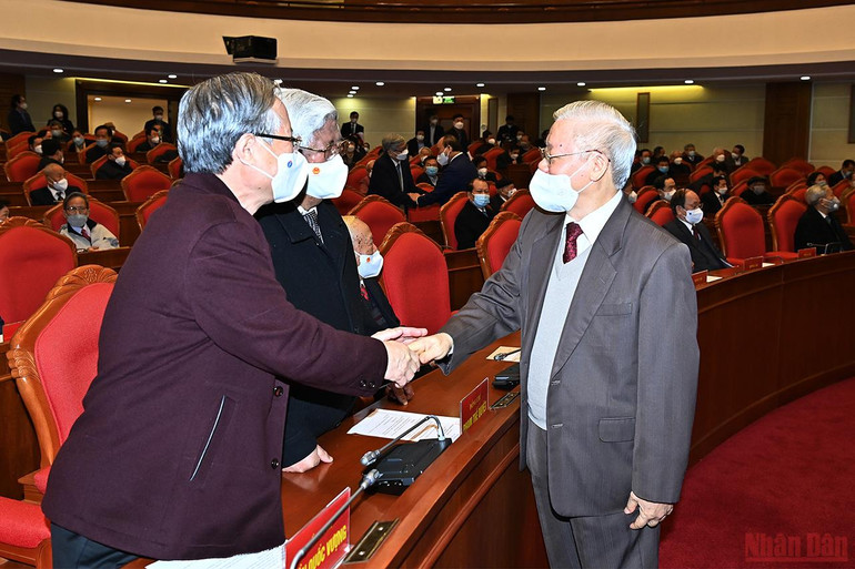 Bộ Chính trị gặp mặt nguyên lãnh đạo cấp cao của Đảng, Nhà nước -0