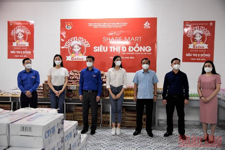 “Share Mart - Siêu thị 0 đồng” lan toả yêu thương trong ngày dịch -0