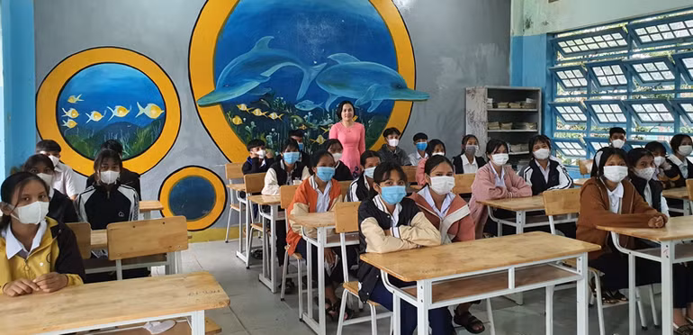 Chùm ảnh: Học sinh cả nước dự lễ khai giảng trực tuyến năm học mới 2021-2022 -4