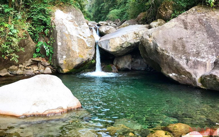 Xanh ngát màu Pu Ta Leng -0