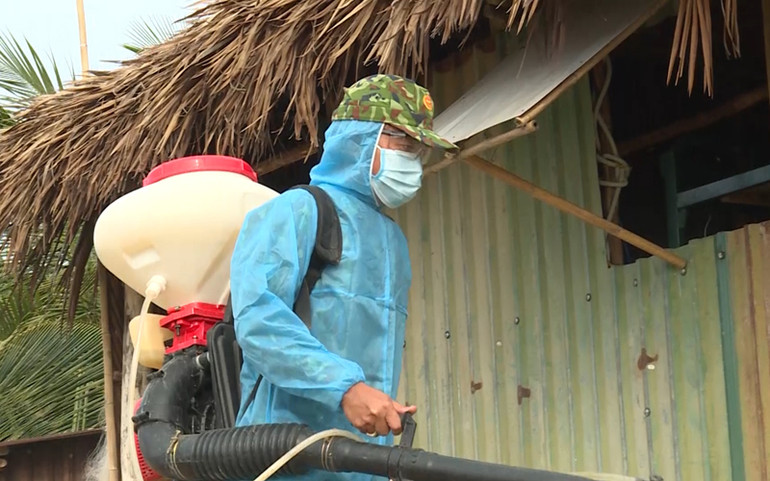 “Anh nuôi” chống dịch -0