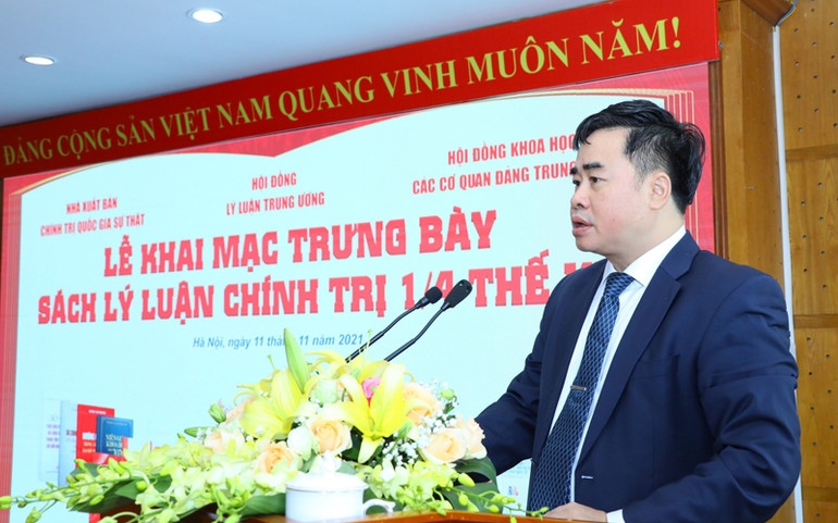 Khai mạc Trưng bày “Sách lý luận, chính trị ¼ thế kỷ” -0