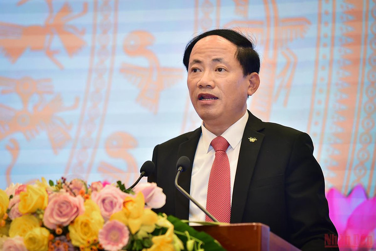 Đồng chí Phạm Anh Tuấn, Thứ trưởng Thông tin và Truyền thông báo cáo sơ kết 3 năm thực hiện Quy hoạch phát triển và quản lý báo chí toàn quốc đến năm 2025. (Ảnh: Thành Đạt) Hội nghị báo chí toàn quốc tổng kết năm 2021, triển khai nhiệm vụ năm 2022. -0