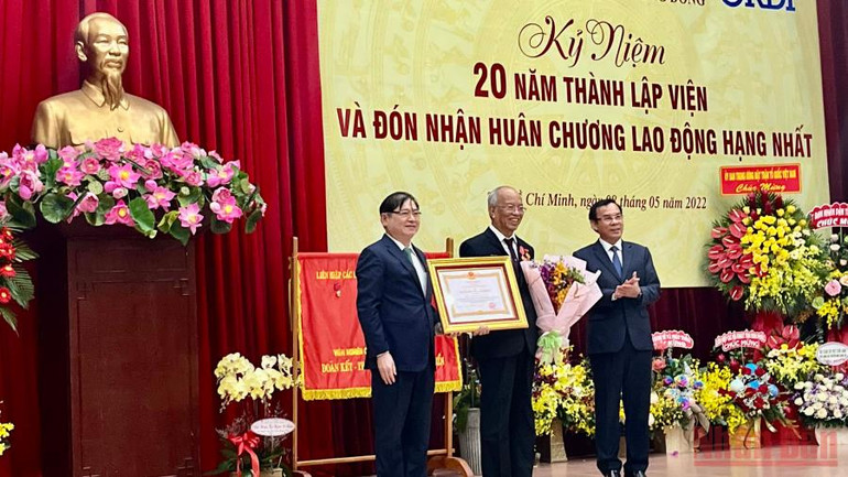 Viện nghiên cứu phát triển Phương Đông đón nhận phần thưởng cao quý -0