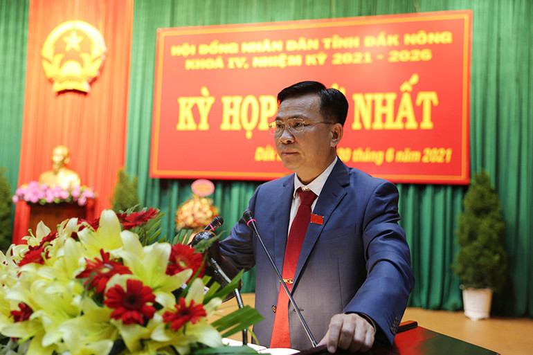 Đồng chí Hồ Văn Mười, Phó Bí thư Tỉnh ủy Đắk Nông được bầu giữ chức Chủ tịch Ủy ban nhân dân tỉnh Đắk Nông Khóa IV, nhiệm kỳ 2021 - 2026. Kiện toàn chức danh chủ chốt Hội đồng nhân dân, Ủy ban nhân dân tỉnh Đắk Nông -0