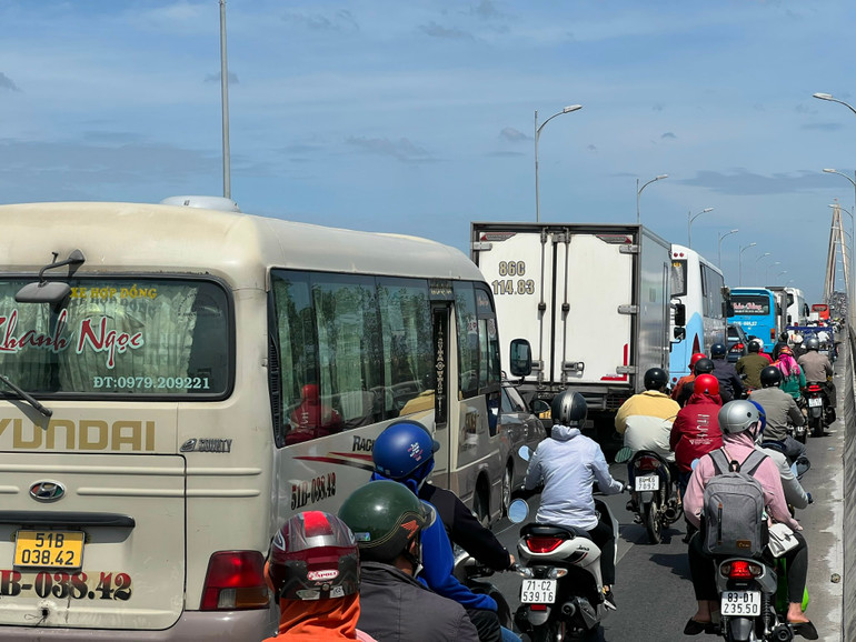 Cầu Rạch Miễu 2 hoàn thành sẽ giải quyết tình trạng kẹt xe tại cầu Rạch Miễu hiện hữu. Cầu Rạch Miễu 2 sẽ khởi công vào cuối tháng 3/2022 -0