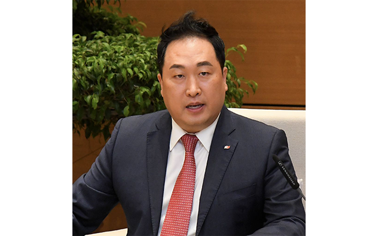 Đối tác tin cậy, trách nhiệm -0