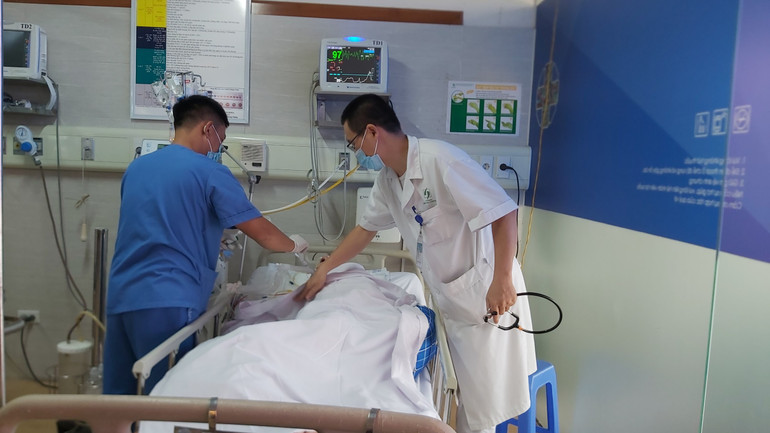 Nhiều trường hợp tới viện muộn, khó khăn trong điều trị. Gia tăng người cao tuổi đột quỵ trong đợt nắng nóng đỉnh điểm -0